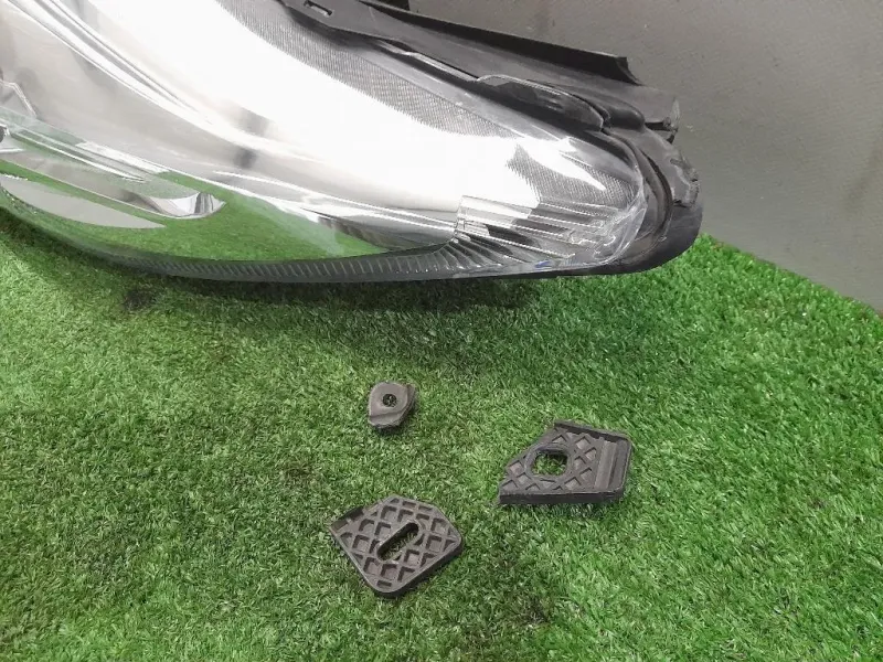 Proiettore ANT SX C1BB13W030CB Ford Fiesta VI 2012