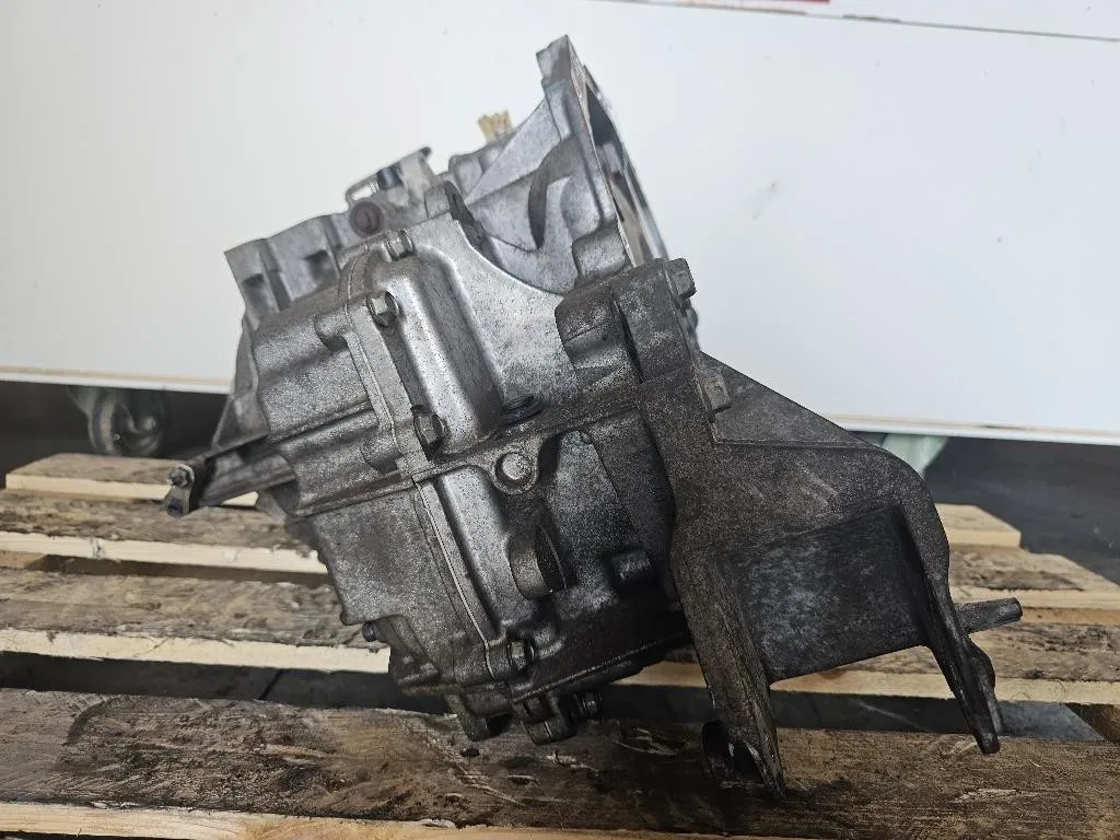 Cambio 6 MARCE AUTOMATICO 24265040 Chevrolet Orlando 2011