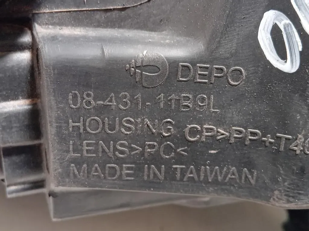 Proiettore ANT SX F1EB-13W030-AGB Ford Focus IV 2014