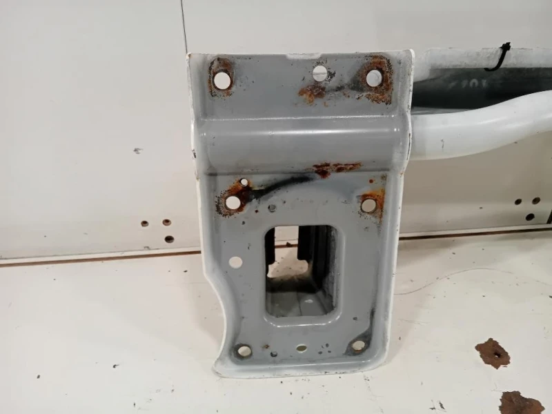 Traversa Paraurti ANT TRAVERSA PARAURTI ANT Ssangyong Korando III 2011