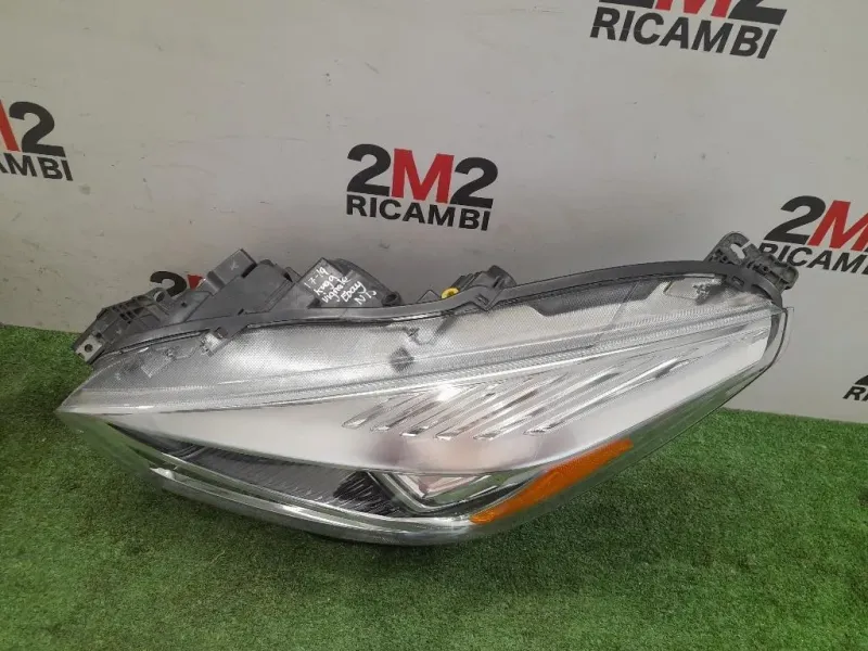 Proiettore ANT SX GV4113D155BF Ford KUGA II 2016