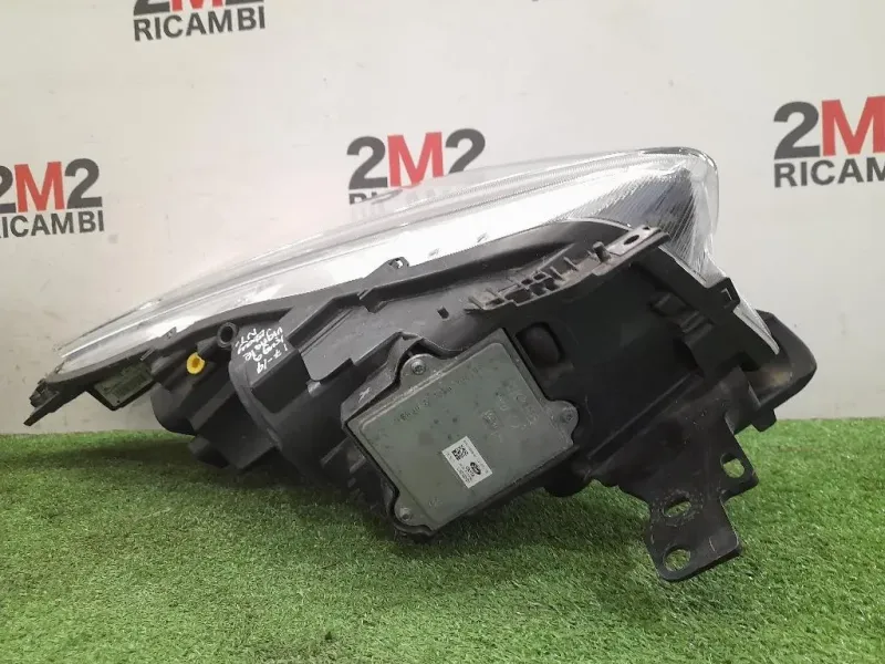 Proiettore ANT SX GV4113D155BF Ford KUGA II 2016