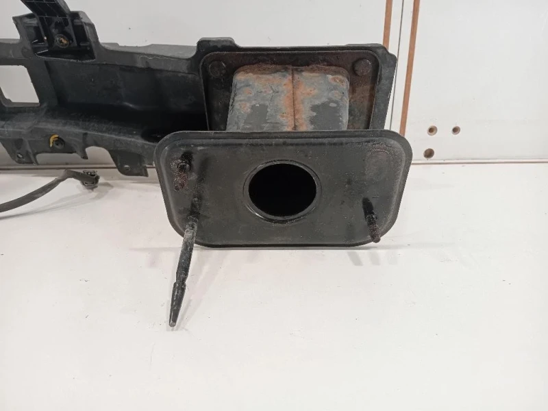 Traversa Paraurti ANT 78844-35000 Ssangyong Tivoli 2015