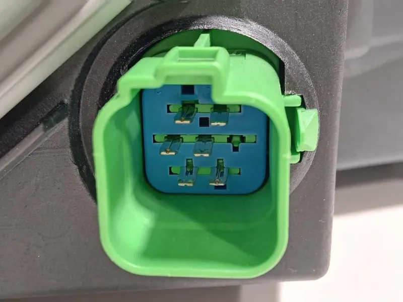 Proiettore ANT SX 98BG 1306 SFE Ford Mondeo II 1997