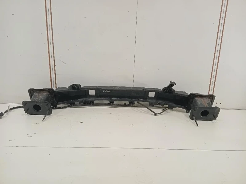 Traversa Paraurti ANT 78844-35000 Ssangyong Tivoli 2015