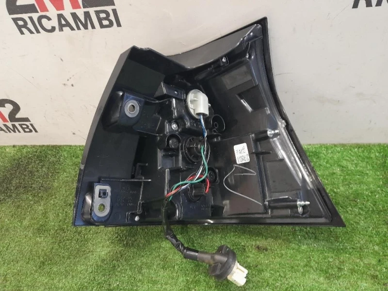 Fanale EST POST SX 6130L00169 Suzuki SX4 S-cross 2016