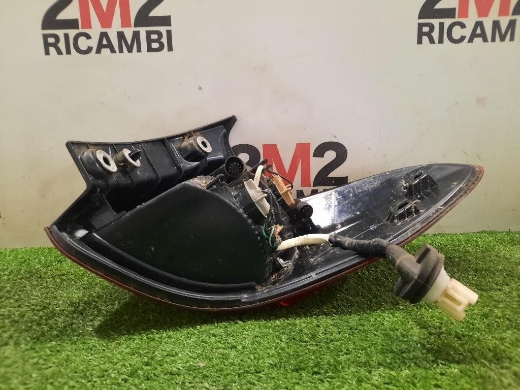 Fanale EST POST SX 220-18097 Suzuki Vitara II 2015