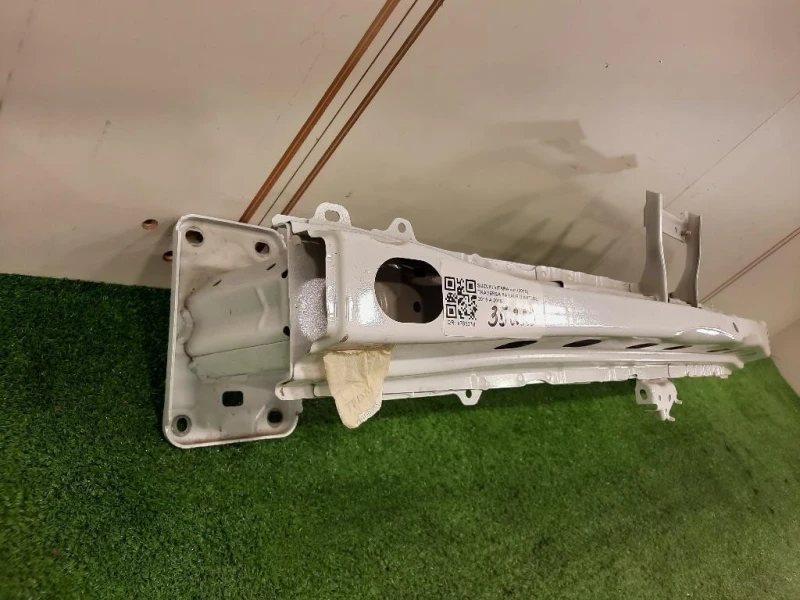 Traversa Paraurti ANT Suzuki Vitara II 2015