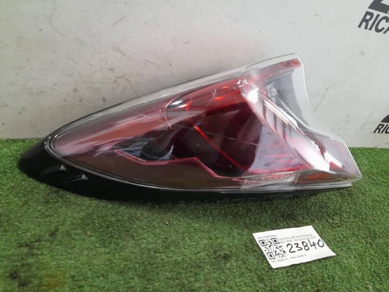 Fanale EST POST SX 81560F4031 Toyota C-HR I 2016