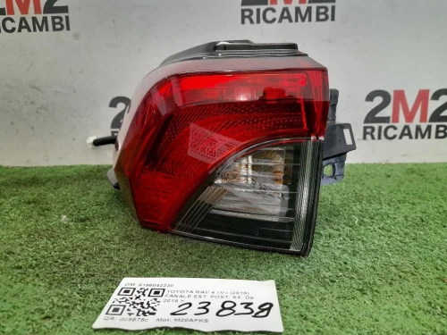 Fanale EST POST SX 8156042230 Toyota RAV 4 V 2018