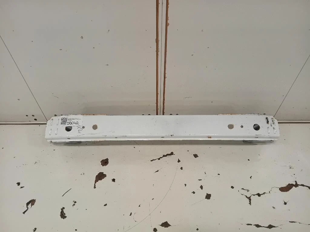 Traversa Paraurti ANT 520210D070 Toyota Yaris IV 2014