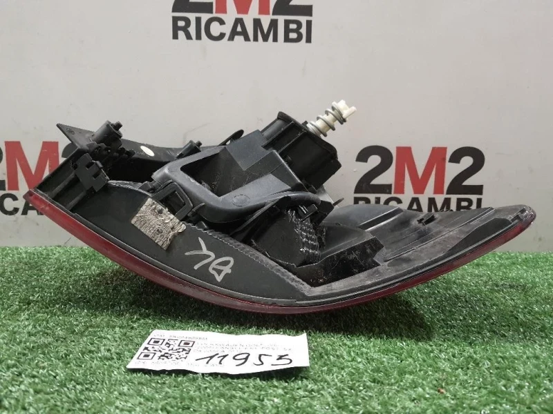 Fanale EST POST SX 5K0945095M Volkswagen GOLF VI 2009