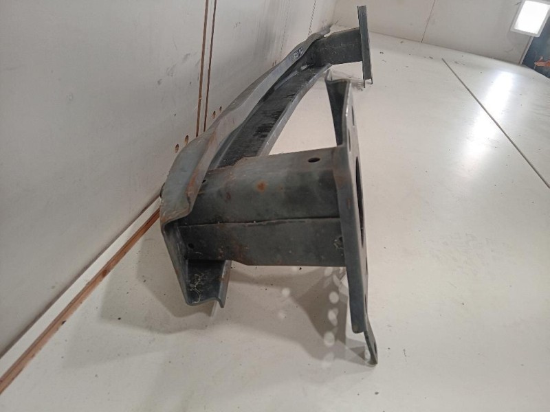 Traversa Paraurti ANT 1T0807109B Volkswagen Caddy III 2004