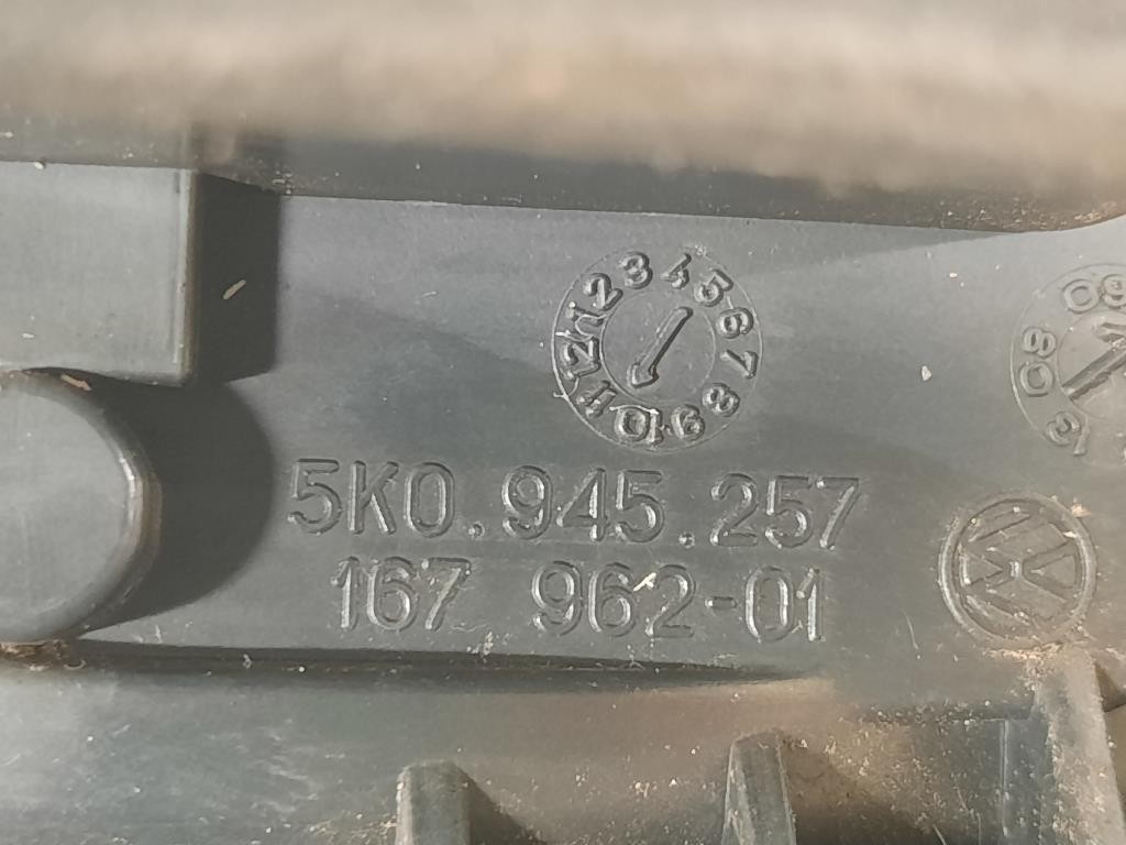 Fanale EST POST SX 5K0 945 257 Volkswagen GOLF VI 2009