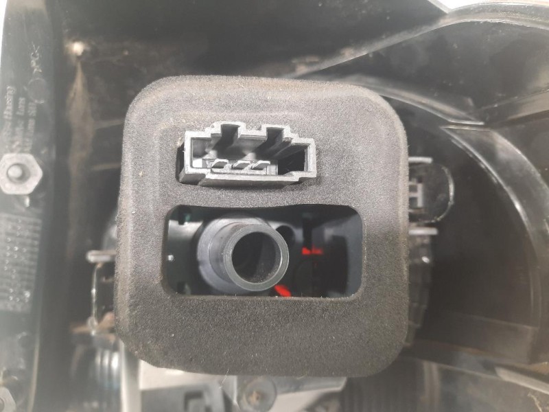 Fanale EST POST SX 5K0 945 257 Volkswagen GOLF VI 2009