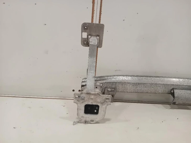 Traversa Paraurti ANT 5K0807109K Volkswagen GOLF VI 2009