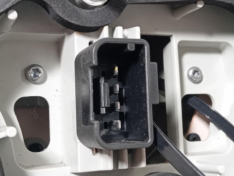 Fanale EST POST SX 1K5945095M Volkswagen Jetta IV 2010