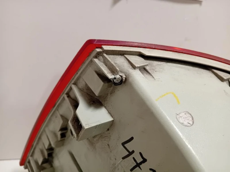 Fanale EST POST SX 1K5945095M Volkswagen Jetta IV 2010