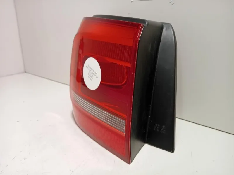 Fanale EST POST SX 1T0945095R Volkswagen Touran III 2010