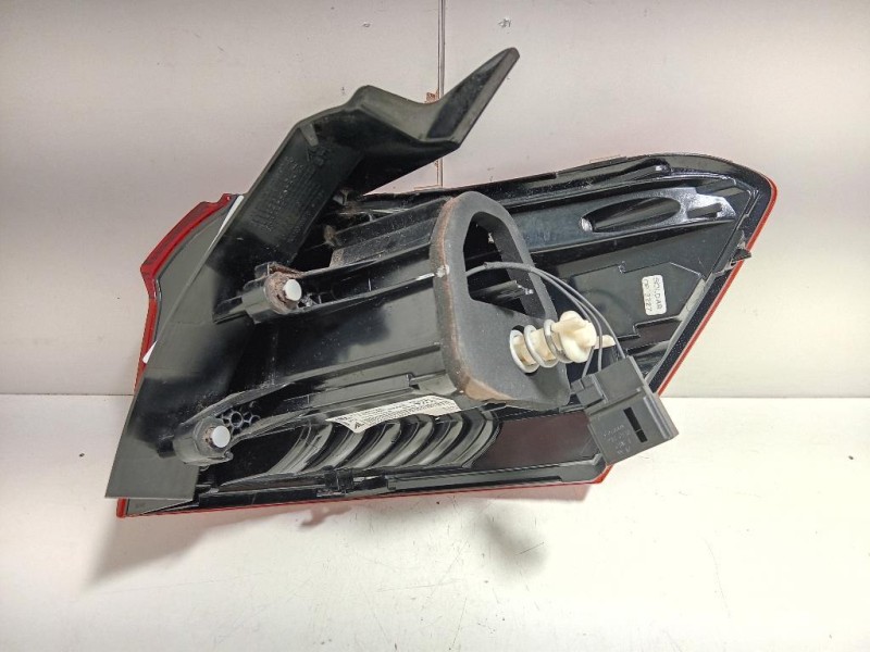 Fanale EST POST SX 2GA945095 Volkswagen T-roc 2017