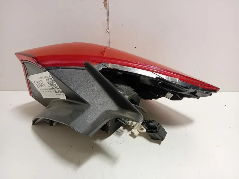 Fanale EST POST SX 2GA945095 Volkswagen T-roc 2017