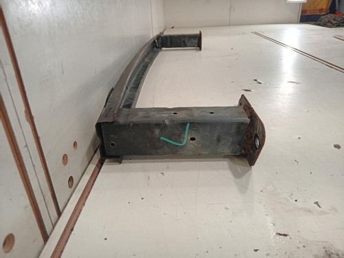 Traversa Paraurti INF ANT