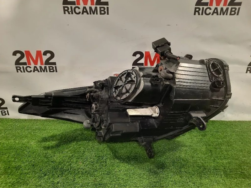 Proiettore ANT SX 92101-3Z100 Hyundai I40 CW 2015