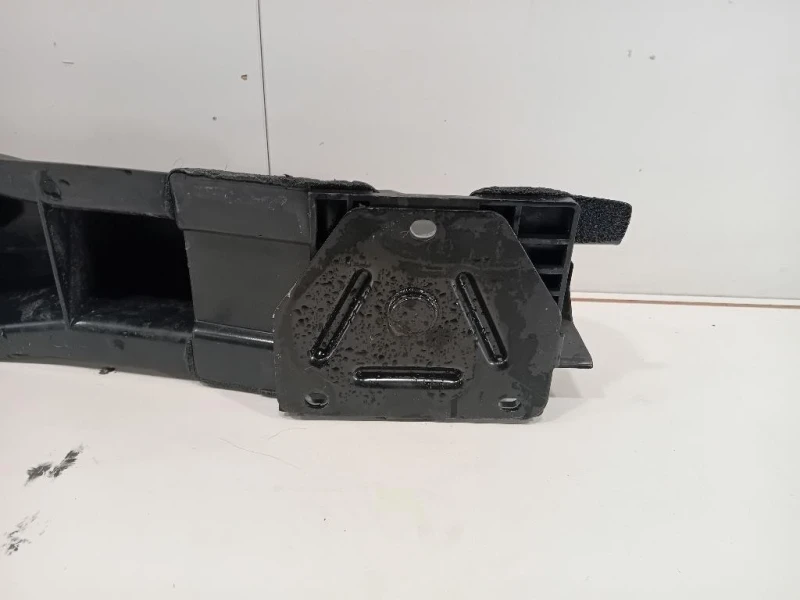 Traversa Paraurti POST 51813036 Alfa Romeo Giulietta 2010