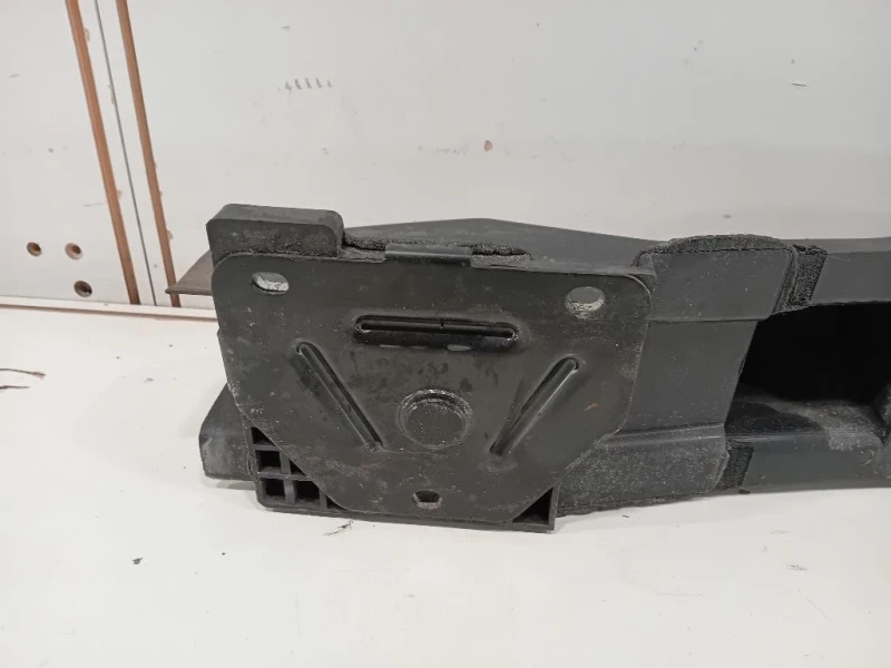 Traversa Paraurti POST 51813036 Alfa Romeo Giulietta 2010