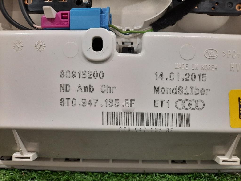 LUCE DI Cortesia Abitacolo 8T0947135BF Audi A4 8K5 Avant 2012