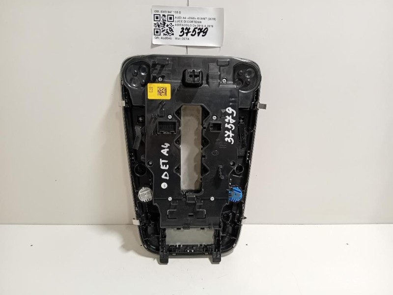 LUCE DI Cortesia Abitacolo 8W0947135D Audi A4 8W5 Avant 2015