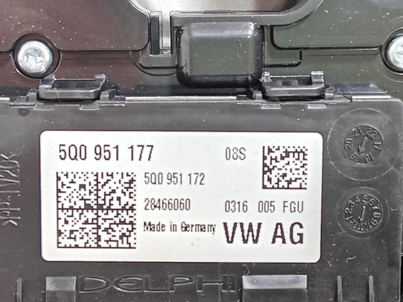 LUCE DI Cortesia Abitacolo 5Q0951177 PLAFONIERA Audi A6 4a5c8 Avant 2018