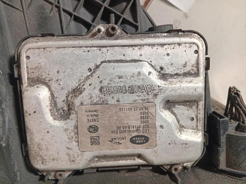 Proiettore ANT SX GX73-13W030-DG Jaguar XE 2015