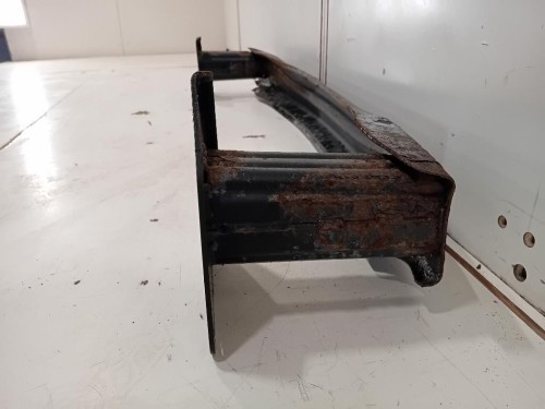 Traversa Paraurti POST