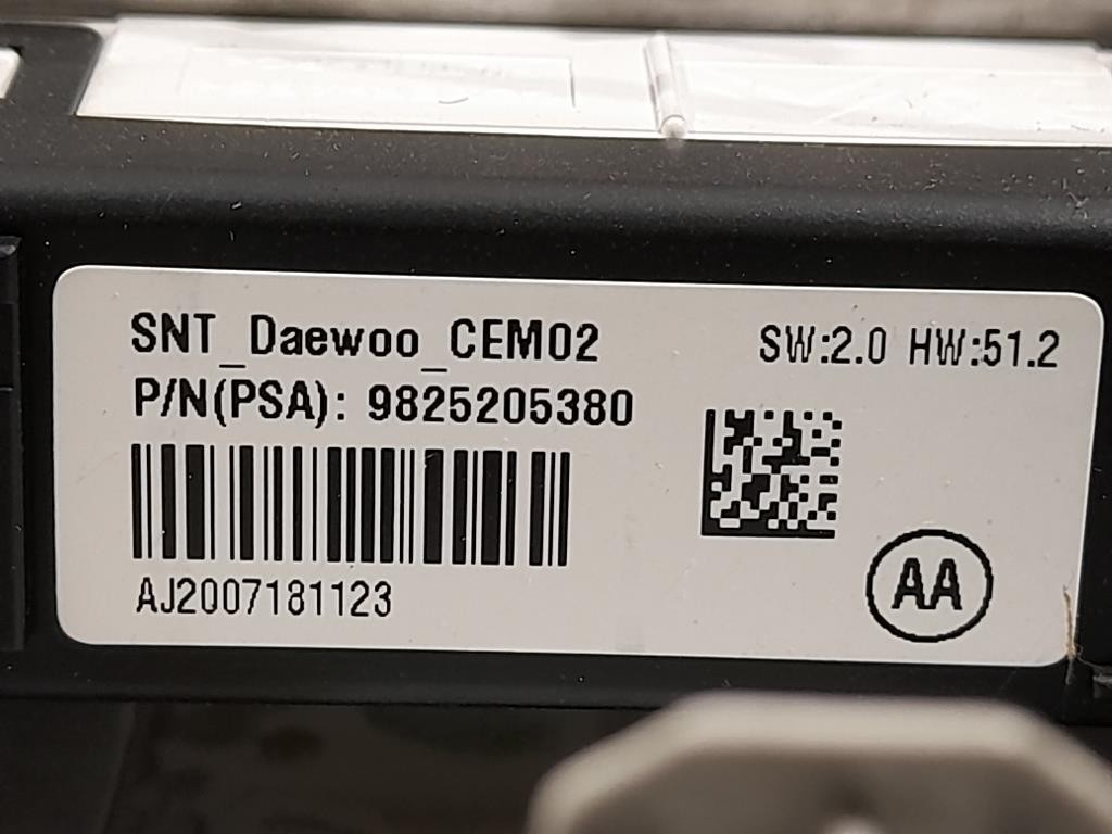 LUCE DI Cortesia Abitacolo 9811856577 Citroen C3 III 2016