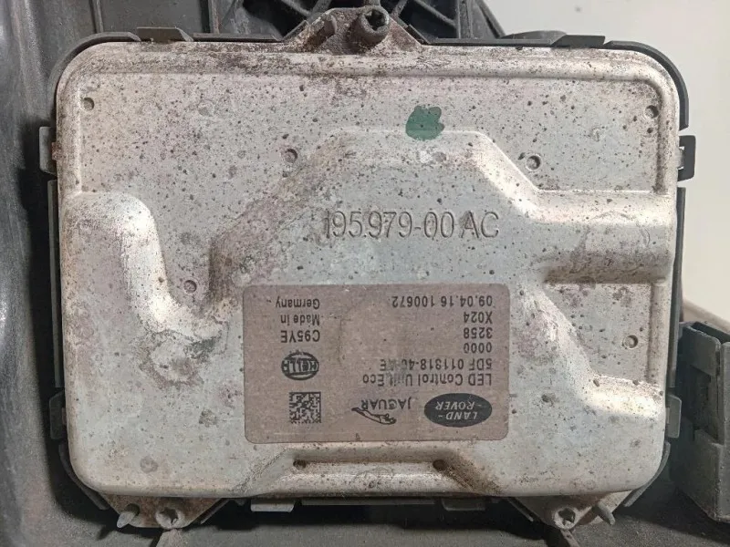 Proiettore ANT SX GX73-13W030-DF Jaguar XE 2015