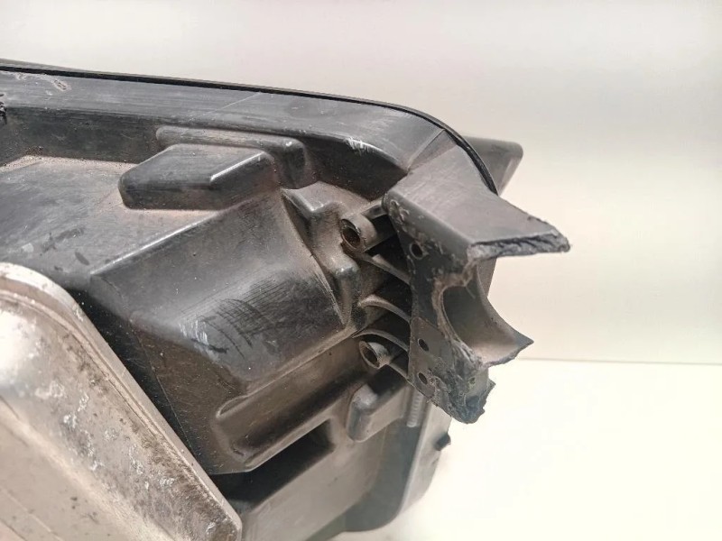 Proiettore ANT SX GX73-13W030-DF Jaguar XE 2015