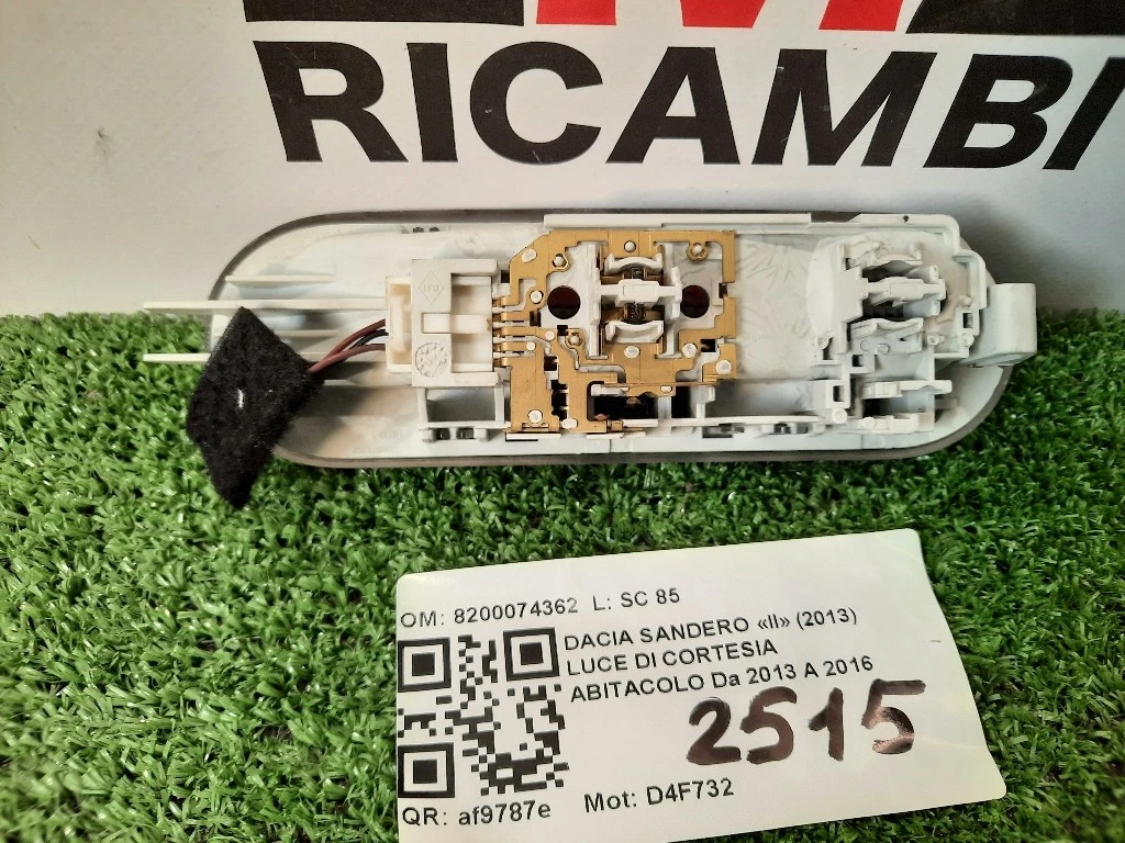 LUCE DI Cortesia Abitacolo 8200074362 Dacia Sandero II 2013