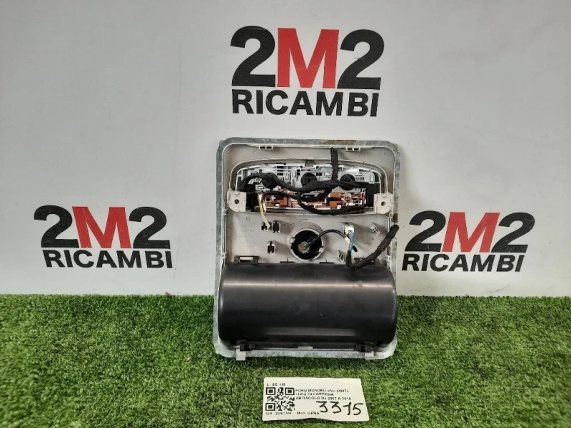 LUCE DI Cortesia Abitacolo Ford Mondeo IV 2007