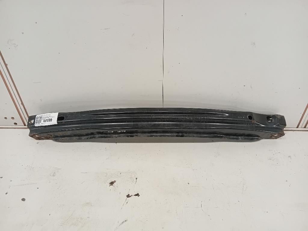 Traversa Paraurti POST 8T0807313 Audi A4 8K2 2012