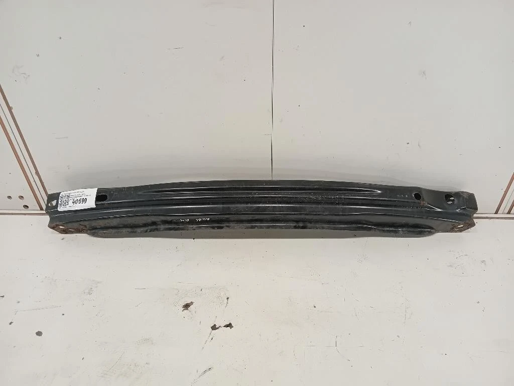 Traversa Paraurti POST 8T0807313 Audi A4 8K2 2012