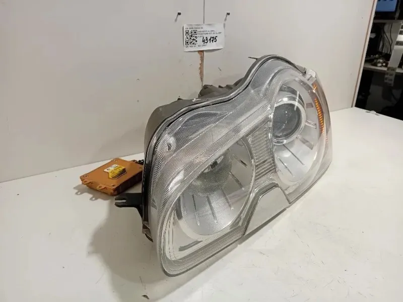 Proiettore ANT SX 8X23 13W030 AC Jaguar XF I 2008