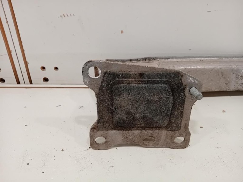 Traversa Paraurti POST 8W0807309 Audi A4 8W2 2015