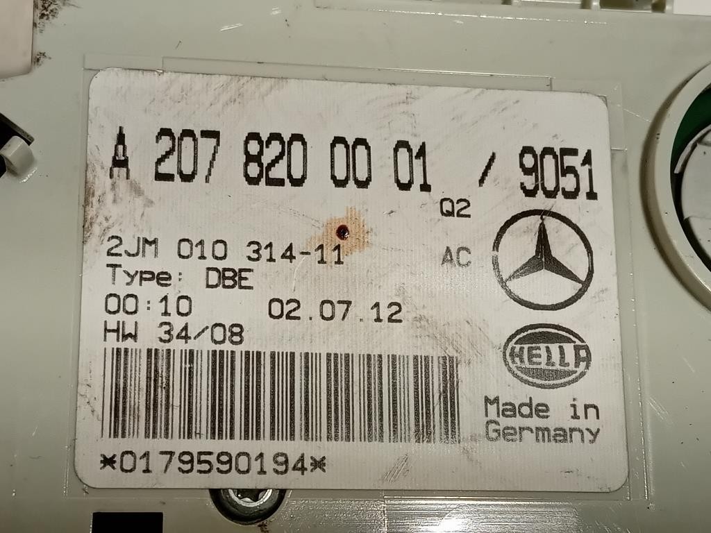 LUCE DI Cortesia Abitacolo A2078200001 ABITACOLO Mercedes Classe C W204 2011