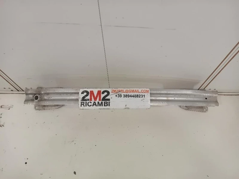 Traversa Paraurti POST 8W0807309 Audi A4 8W2 2015