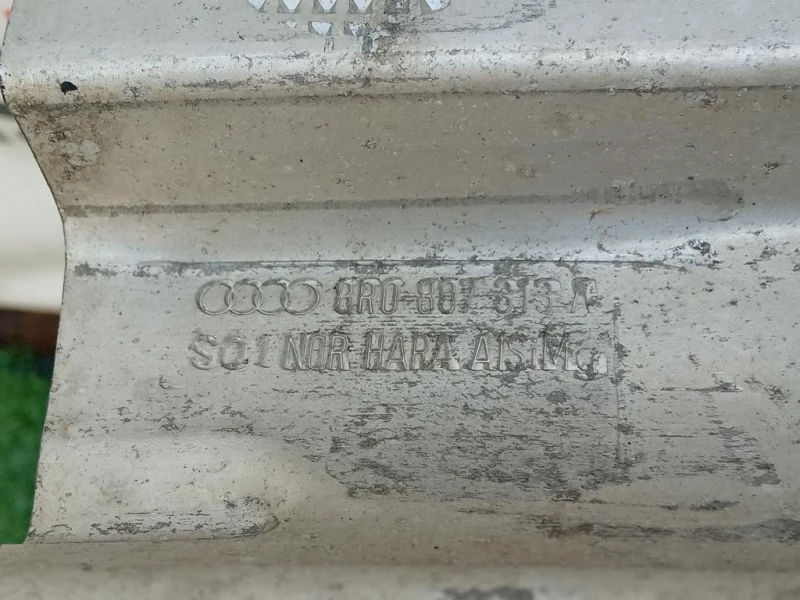 Traversa Paraurti POST 8R0807313A Audi Q5 8RB 2009