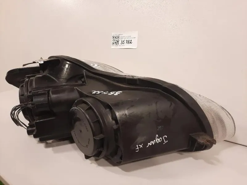 Proiettore ANT SX 8X23 13W030 AC Jaguar XF I 2008