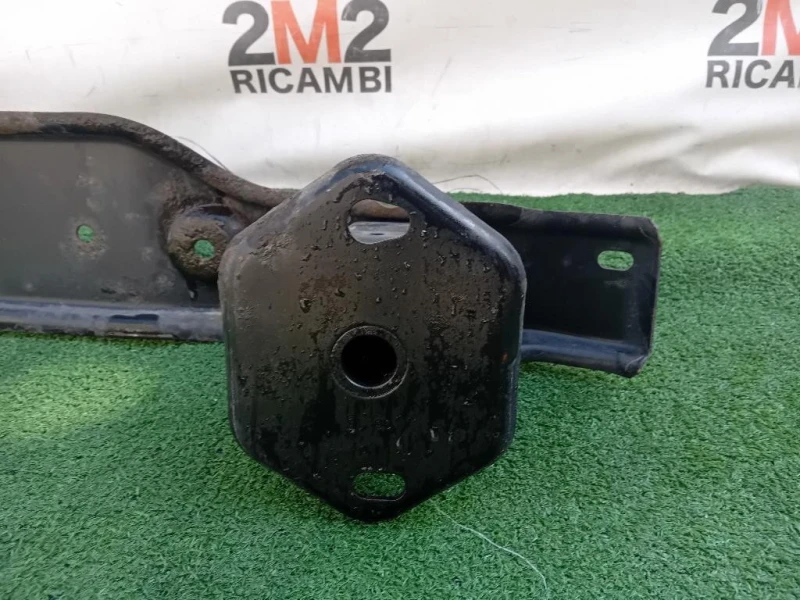 Traversa Paraurti POST 00724091211X Bmw Serie 1 F20 Berlina 2015