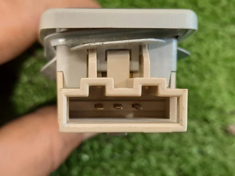 LUCE DI Cortesia Abitacolo 5N0947291 Skoda YETI 2010