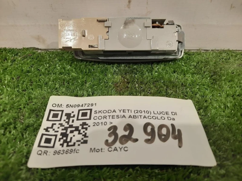 LUCE DI Cortesia Abitacolo 5N0947291 Skoda YETI 2010